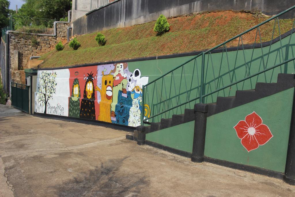 Yes Paradise Kandy Exterior foto